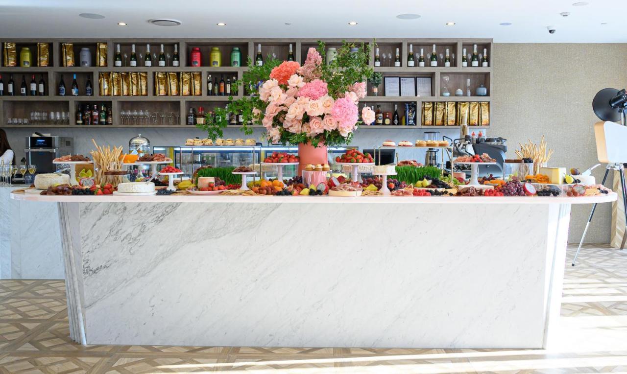 Hotel Crowne Plaza Sydney Burwood By Ihg Esterno foto
