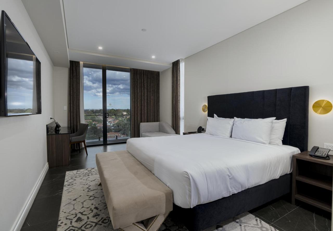 Hotel Crowne Plaza Sydney Burwood By Ihg Esterno foto